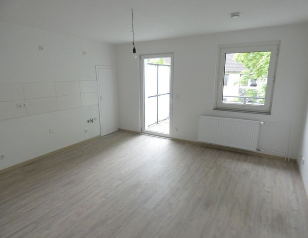 Wunderbare Erdgeschoss-Wohnung mit großem Balkon *wird demnächst modernisiert* - Photo 1