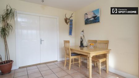 Room for rent in cosy 2-bedroom house in Citywest - Photo 5