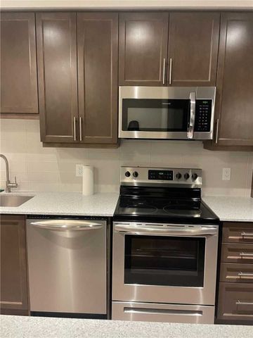 For Lease - 15 Lynch Street Unit# 1701, Brampton, Ontario - Photo 2