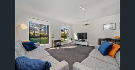 Beachside Living – Just 300m to the Foreshore! - Photo 2