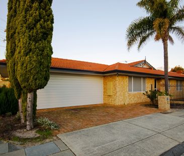 GREAT VALUE 3x2x2 HOUSE IN SOUTH PERTH - Photo 1