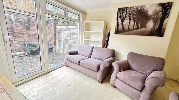 5 bedroom house share to rent - Photo 1