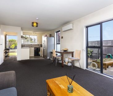 Lovely 2-bedroom home in Hornby! - Photo 3