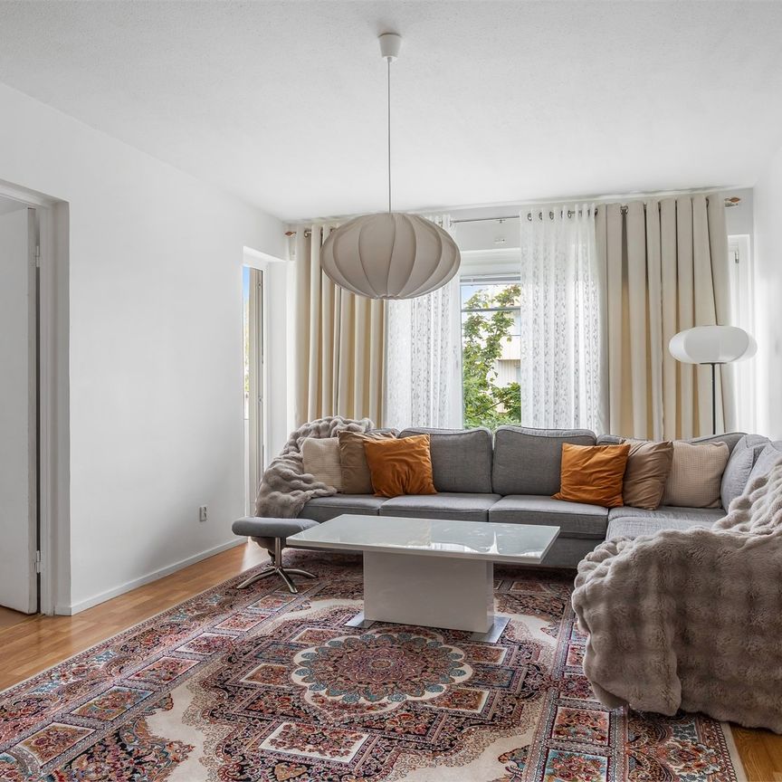 Östra Åsgatan, Eskilstuna - Foto 1