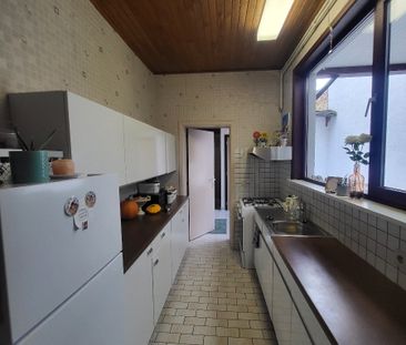 Charmante woning met 3 slaapkamers en zongericht terras - Foto 6