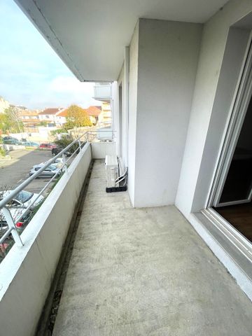 Location Appartement 2 pièces 45m² - Photo 2