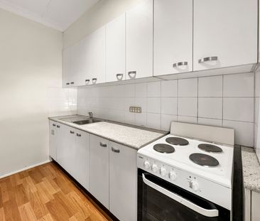 2/162 Willarong Road, Caringbah NSW 2229 - Apartment For Rent | Domain - Photo 3