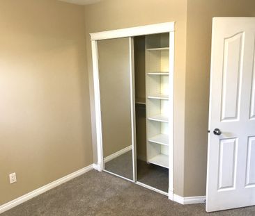 4 Bedroom House For Rent In Blackmud Creek: Dog Friendly - Photo 1