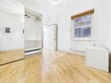 Kensington Court, London, W8 - Photo 4