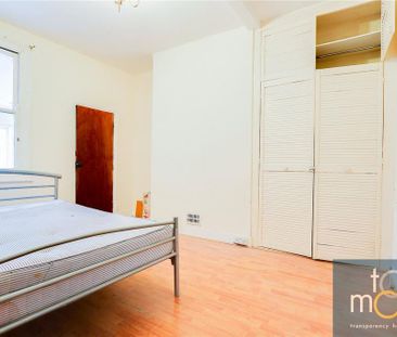 House share to rent - Photo 3