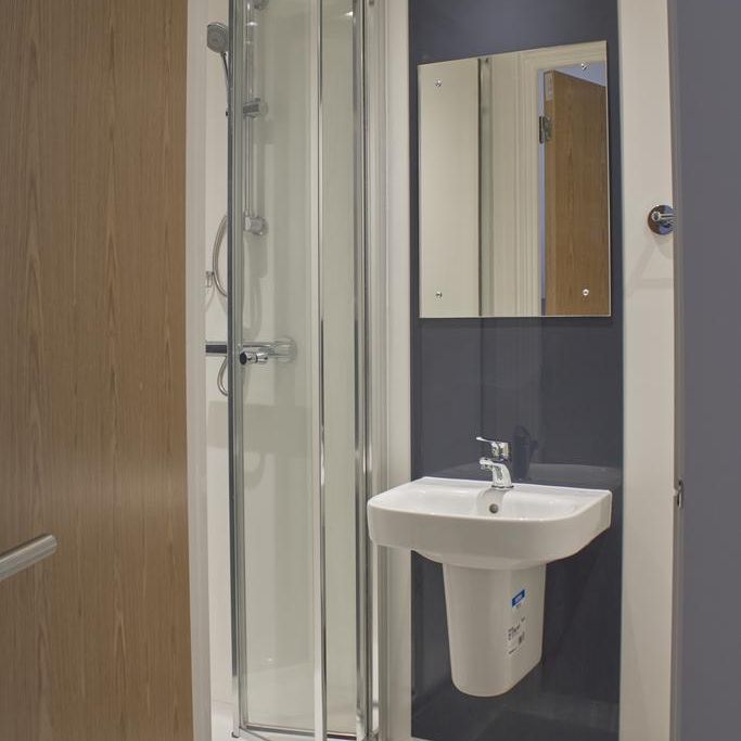 Studio to rent - Photo 1