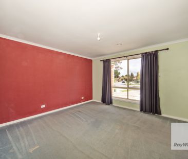 Home in a Peaceful and Convenient Keilor Downs Location - Photo 1