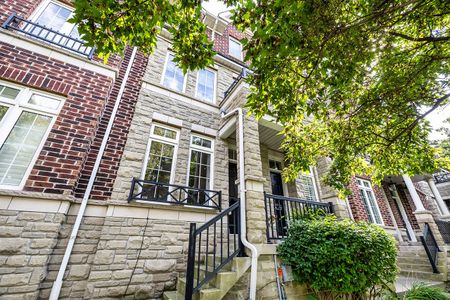 For Lease - 113 THE QUEENSWAY N/A Unit# TH57, Toronto, Ontario - Photo 2