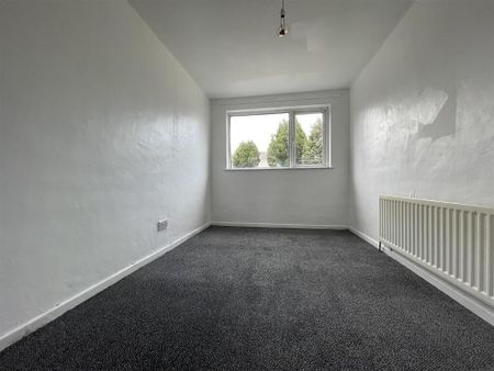 32 Donaghadee Road, Newtownards, BT23 7ET - Photo 3