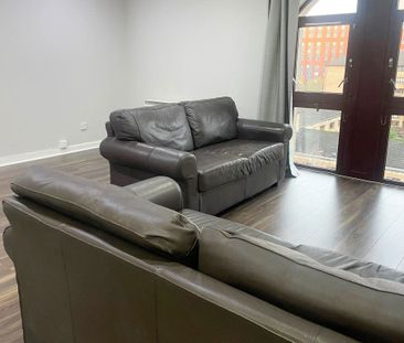 1 Bed Flat - Photo 6