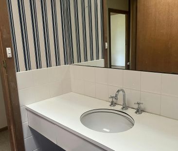 A Sanctuary close to the City - Photo 6