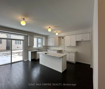 Detached Home For Lease | X8123118 - Photo 1