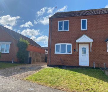 2 bedroom semi-detached house to rent - Photo 6