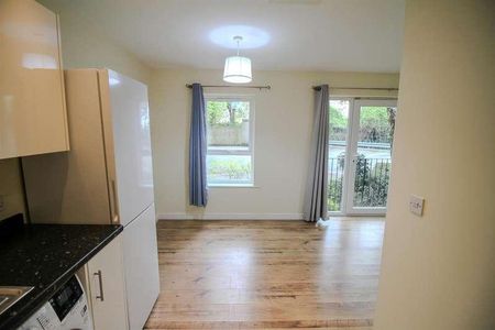 Lowater Place, Carlton, Nottingham, NG4 - Photo 4