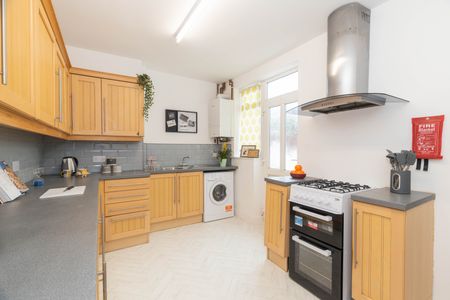 Heath End Road, Nuneaton, CV10 7HD - Photo 4