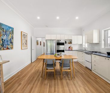 31 Stewart Street, North Bondi NSW 2026 - House For Rent | Domain - Photo 4