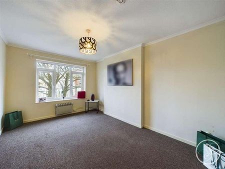 Victoria Terrace, Leeds, LS3 - Photo 2