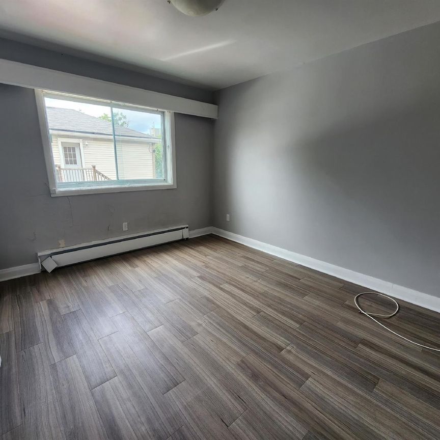 100 Marquette Avenue - 2 - Photo 1