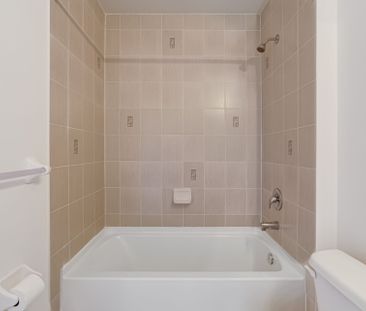 For Lease - 166 Coronation Road, Whitby, Ontario - Photo 5