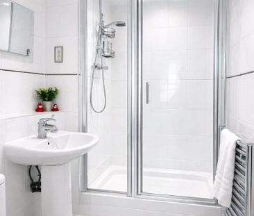 2 bedroom penthouse to rent - Photo 5