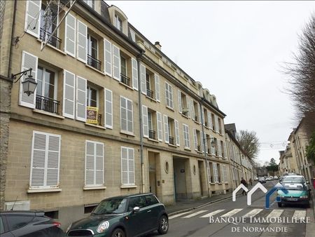 Rue Royale, F3 au 1er étage - Photo 2