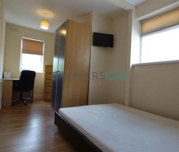 4 bedroom terraced house to rent - Photo 6