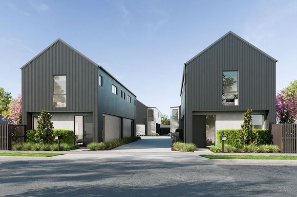 Brand new & Low Maintenance for Busy Professionals - Photo 1