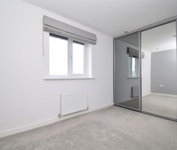 Rhubarb Hill, Wakefield - Photo 2