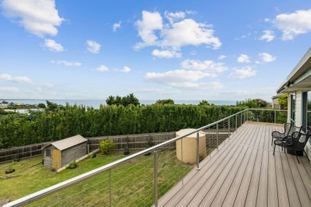 12 Fairbairn Avenue, Mount Martha - Photo 5
