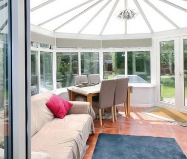 2 bedroom detached bungalow to rent - Photo 2