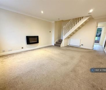 2 bedroom semi-detached house to rent - Photo 1