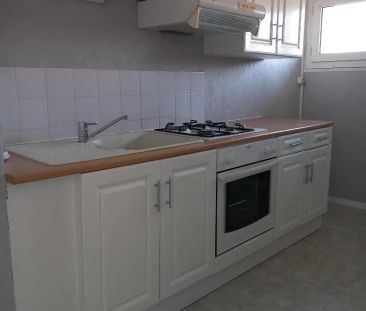 Appartement à louer 2 pièces 41m² - Photo 2