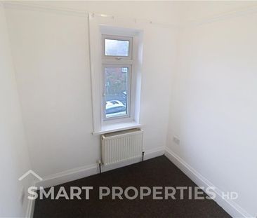 Lynndale Avenue, Huddersfield - Photo 6