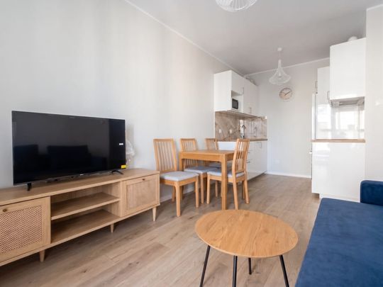 Zobacz>>>2-pokojowe mieszkanie przy stacji PKP 33.2 m² - Photo 1