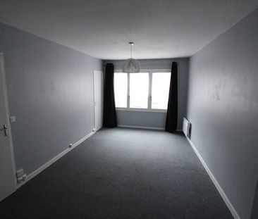 Location Appartement 1 pièce 28m² - Photo 3