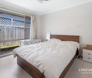 Modern, Private 3-Bedroom Home with Outdoor Entertaining in Prime P... - Photo 4