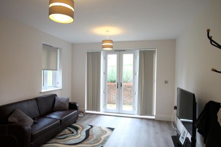 2 bedroom apartment to rent Chandos Road, Buckingham, Buckinghamshire, MK18 - Photo 2