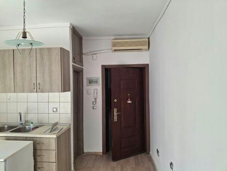 Studio/Γκαρσονιέρα για ενοικίαση Ξηροκρήνη (Ξηροκρήνη - Παναγία Φανερωμένη) - Photo 4