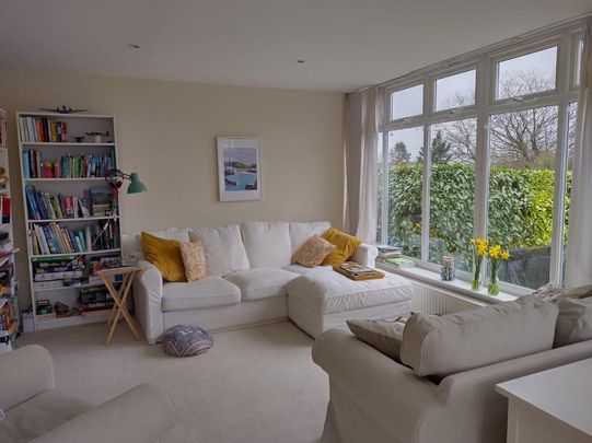 4 bedroom detached house to rent - Photo 1