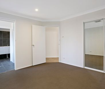 658 Terrace Road, Freemans Reach NSW 2756 - House For Rent | Domain - Photo 5