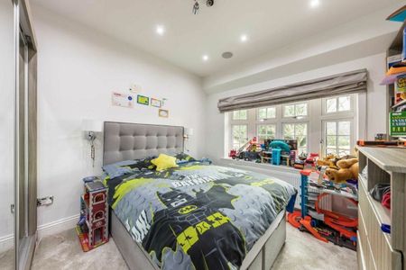 Tudor Drive, Kingston Upon Thames, KT2 - Photo 3