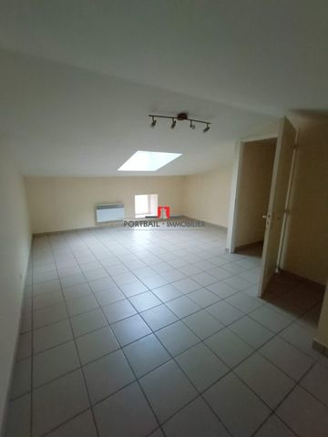 APPARTEMENT AVEC JARDIN ET GARAGE - Photo 3