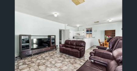 “Comfort and Convenience in a Peaceful Community Setting” - Photo 4