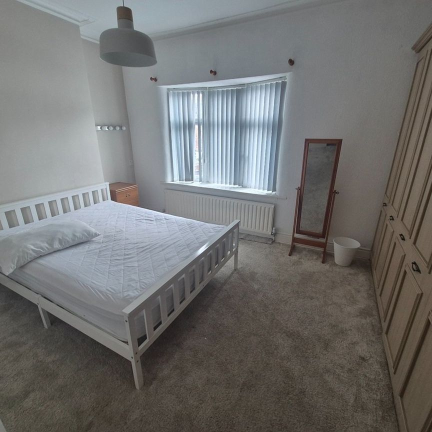 3 Bed Terraced House, Herondale Road, L18 - Photo 1
