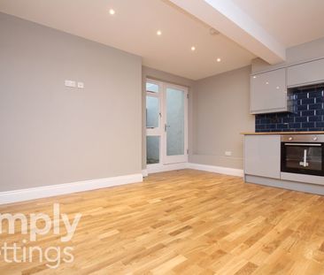 1 Bed property for rent - Photo 3